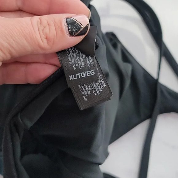 HURLEY Phantom Colorblocked Scoop Surf Bikini Top - Picture 7 of 7